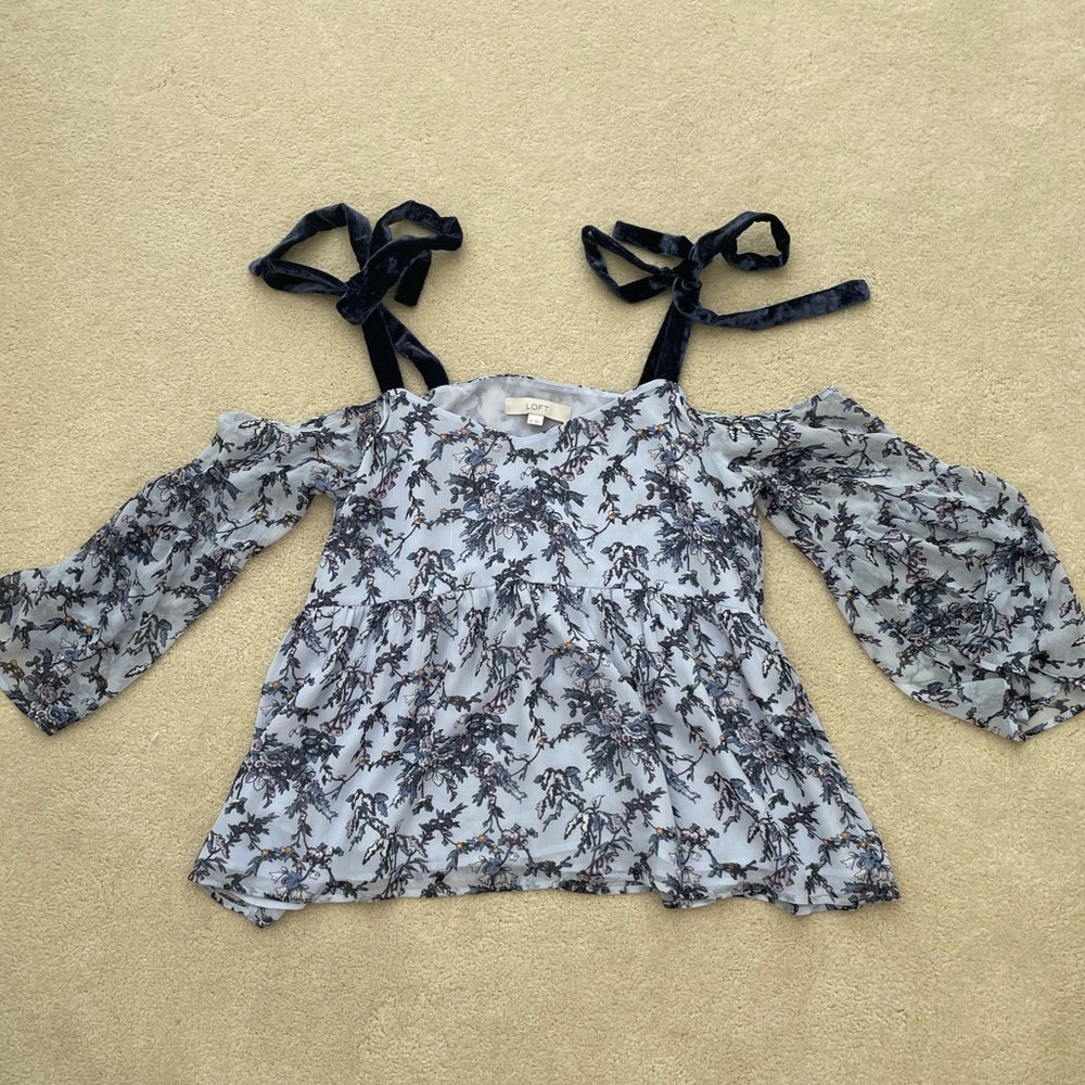 Loft Blue Floral Cold-Shouldered Top With Velvet Shoulder Bows